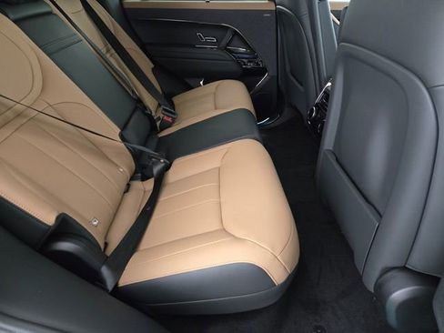 New 2025 Land Rover Range Rover Sport Dynamic SE image 16