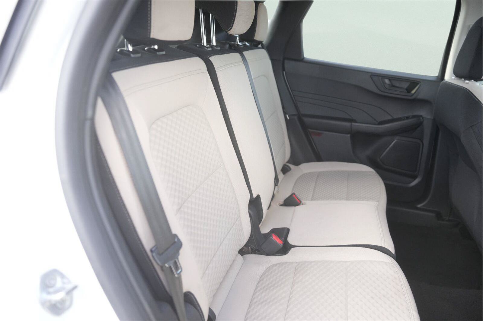 Used 2022 Ford Escape SE FWD image 16