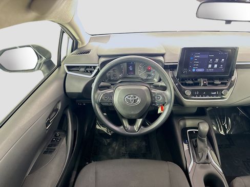 Used 2024 Toyota Corolla LE FWD image 17