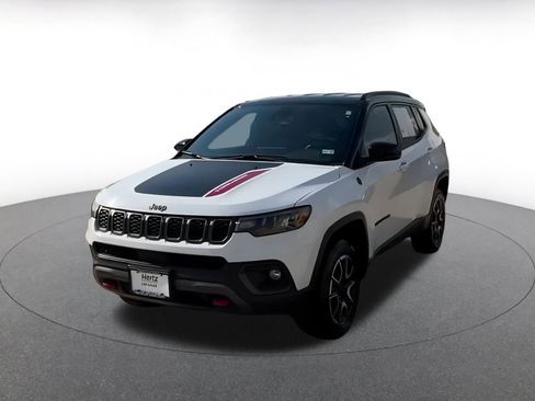 Used 2025 Jeep Compass Trailhawk w/ Trailer Tow Group image 4