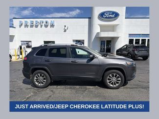Used 2019 Jeep Cherokee Latitude Plus w/ Comfort/Convenience Group AWD/4WD video 1