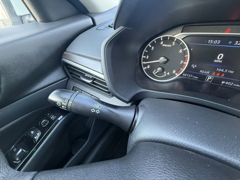 Used 2023 Nissan Altima 2.5 SV image 28