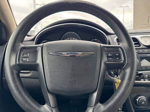 Used 2012 Chrysler 200 LX image 17