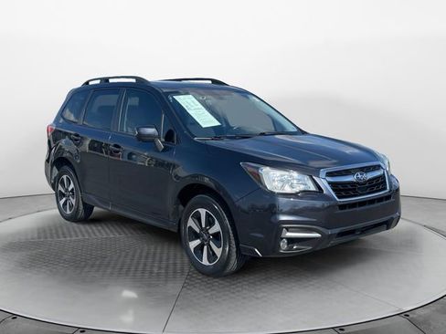 Used 2017 Subaru Forester 2.5i Premium image 7