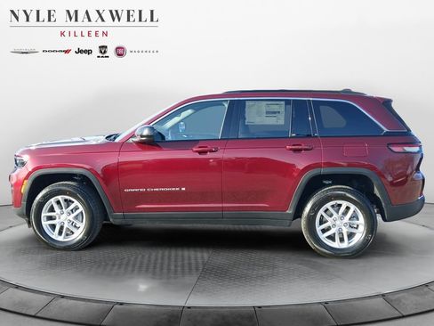 New 2026 Jeep Grand Cherokee Laredo RWD image 13