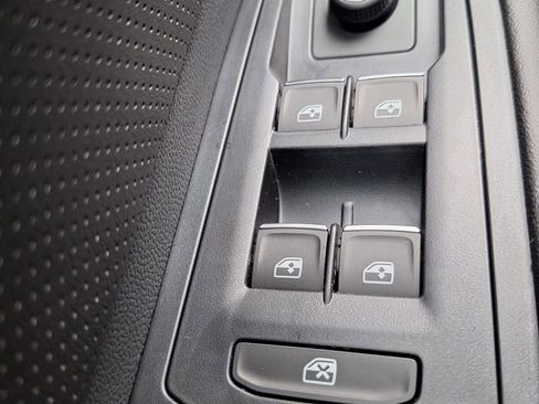 New 2026 Volkswagen Atlas SE image 19