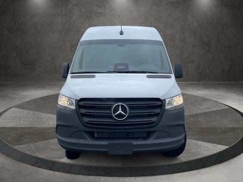 New 2025 Mercedes-Benz Sprinter 2500 image 8
