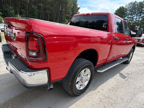 Used 2026 RAM 2500 Big Horn AWD/4WD image 8