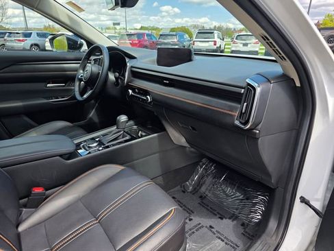 Used 2025 MAZDA CX-50 2.5 Hybrid w/ Premium Plus Pkg AWD/4WD image 9