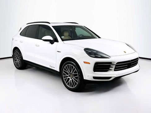 Used 2022 Porsche Cayenne Platinum Edition AWD/4WD image 7