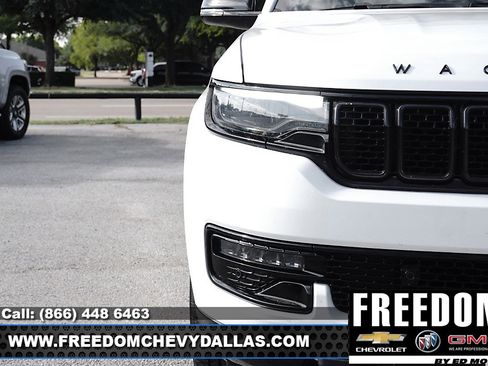 Used 2023 Jeep Wagoneer Series II image 39