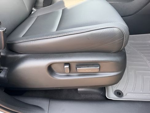 Used 2023 Honda Passport EX-L image 30