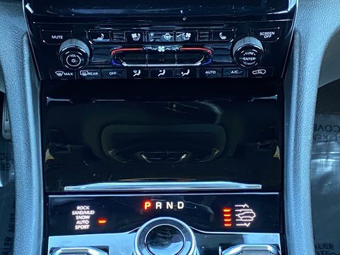 Used 2023 Jeep Grand Cherokee Trailhawk w/ Advanced Protech Group II image 14