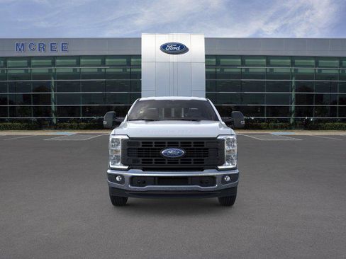 New 2026 Ford F250 XL w/ XL Chrome Package RWD image 6