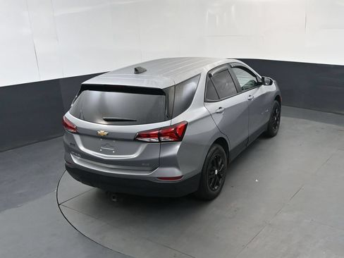 Used 2023 Chevrolet Equinox LS w/ LS Convenience Package AWD/4WD image 32