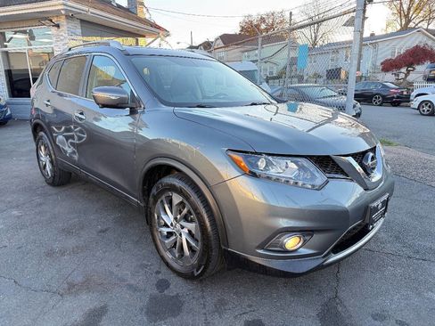 Used 2015 Nissan Rogue SL w/ SL Premium Package image 6