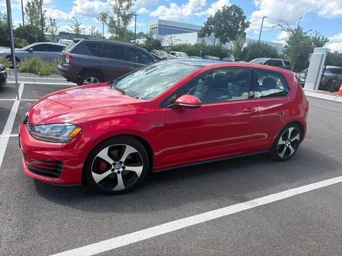 Used 2015 Volkswagen GTI SE w/ Lighting Package (SEL) FWD image 18