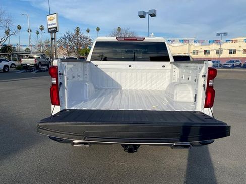 New 2026 Chevrolet Silverado 1500 LTZ w/ Z71 Off-Road Package AWD/4WD image 15