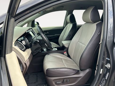 Used 2018 Kia Sedona SX Limited FWD image 6