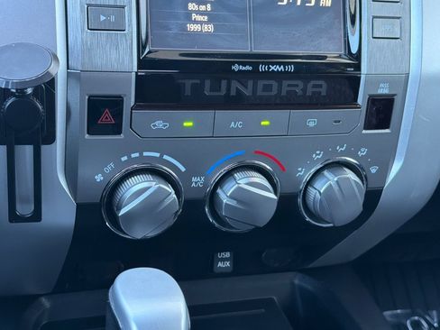 Used 2018 Toyota Tundra SR5 w/ SR5 Upgrade Package RWD image 16
