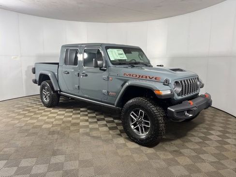 New 2026 Jeep Gladiator Mojave AWD/4WD image 7