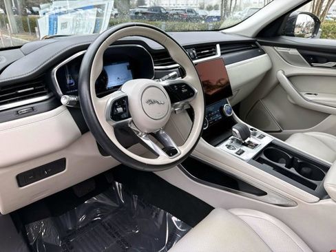 Used 2021 Jaguar F-PACE S image 23