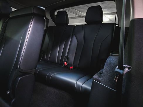 Used 2024 Acura MDX SH-AWD w/ Technology Package image 20