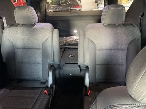 New 2026 Chevrolet Traverse LT w/ Driver Confidence Package image 14