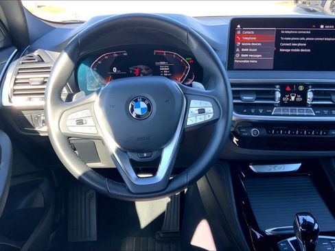 Used 2023 BMW X4 xDrive30i image 5
