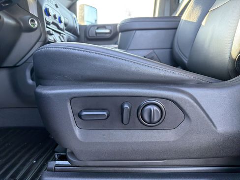 Used 2021 Chevrolet Silverado 2500 LTZ w/ LTZ Plus Package image 24