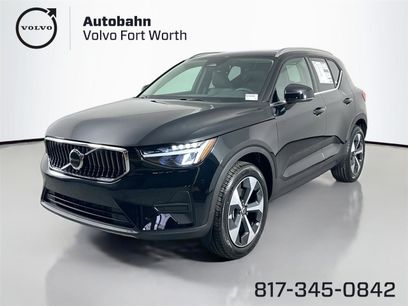 New 2025 Volvo XC40 B5 Core w/ Protection Package Premier