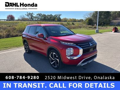 Used 2024 Mitsubishi Outlander SE