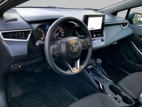 Used 2025 Toyota Corolla SE FWD image 15