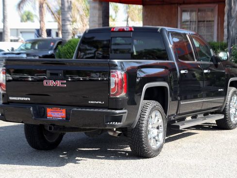 Used 2017 GMC Sierra 1500 Denali AWD/4WD image 9