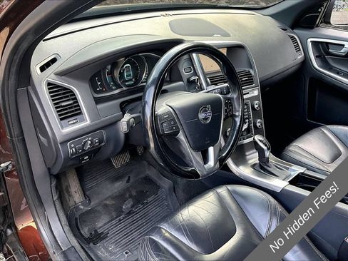 Used 2015 Volvo XC60 T6 Platinum AWD/4WD image 12