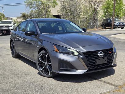 Used 2025 Nissan Altima 2.5 SR