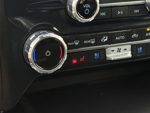 Certified 2022 Ford F150 Lariat image 20