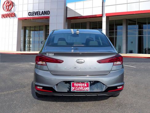 Used 2019 Hyundai Elantra Value Edition FWD image 6
