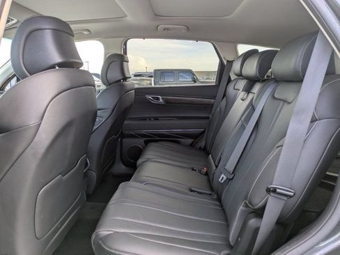 Used 2024 Genesis GV80 3.5T AWD/4WD image 14