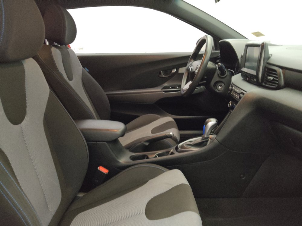 Used 2021 Hyundai Veloster 2.0 FWD image 21
