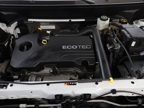 Used 2022 Chevrolet Equinox RS w/ RS Leather Package image 24