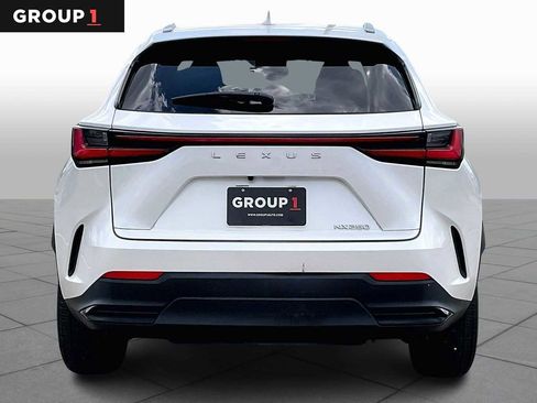 Used 2023 Lexus NX 250 FWD w/ Towing Package (2000 Lbs) image 5