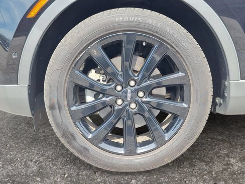 Used 2020 Lincoln Nautilus Reserve w/ Equipment Group 201A FWD image 10