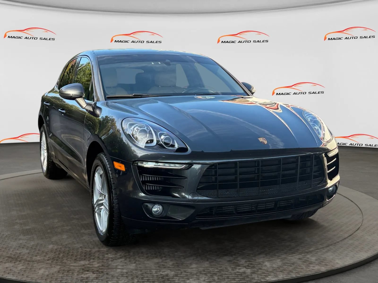 Used 2017 Porsche Macan S AWD/4WD image 5