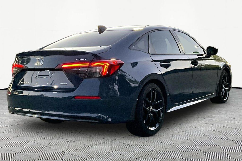 Used 2025 Honda Civic Sport image 6