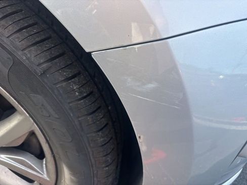 Used 2019 Kia Sedona EX FWD image 10