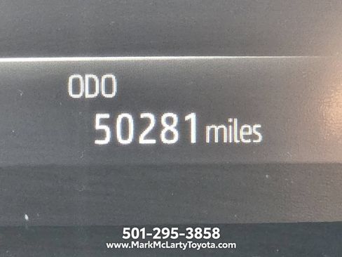Used 2025 Toyota Highlander AWD image 24