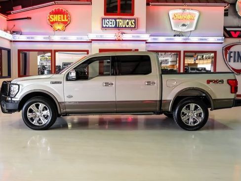 Used 2018 Ford F150 King Ranch w/ Equipment Group 601A Luxury AWD/4WD image 14