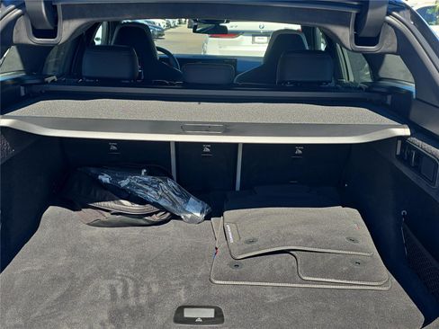 Used 2026 BMW M5 Touring image 8