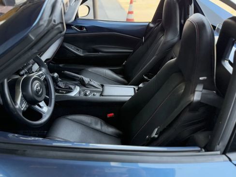 Used 2018 MAZDA MX-5 Miata RF Grand Touring image 13